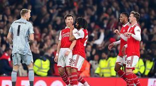 他的存在不 他的存在不